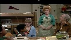 #series #sitcoms #comedyshow #funnycomedy Funniest African American Sitcoms. SPECIAL WITH ‘HELLO, LARRY’ Part 1. DIFF'RENT STROKES s01e20 Funny Comedy Tv show. SPECIAL WITH ‘HELLO, LARRY’, a