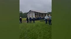 Dozens of Amish men in Ohio community move building by hand