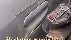 How to open car door easily?😲🤓 #mechanic #shortsfeed