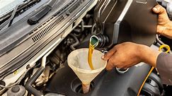 Mechanic warns of oil change myths and urges drivers not to take car to Walmart