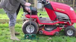 Oypla Guide - How to use a Sit-on Lawn Mower Farm Jack