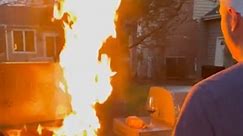 Barbecue Grill Catches Fire - video Dailymotion