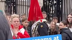 'Do not touch!' Moment King's Guard stationed by Buckingham Palace screams at tourist #princesscatherine #theroyalfamily #princelouis #dukeandduchessofcambridge #princegeorgeofwales #princesskatemiddletonstyle #catherine #princesskate #katemiddleton #catherinemiddleton #princesscharlotteofwales #princeandprincessofwales #dukeofcambridge #princewilliam #ukroyalfamily #duchessofcambridge #princelouisofwales #princessofwales #princesscharlotte #princegeorge | Prince Louis