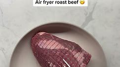 Air fry your Sunday roast! Winner winner beef dinner 👌 super easy and super quick! I took the timings from another recipe I found online and they seemed to work well so I’ve included below 😊 I added rosemary and thyme for some extra flavour 😋 👩🏽‍🍳 Preheat your air fryer for 5 mins at 200 degrees C 👩🏽‍🍳 Calculate the cooking time by 15 mins per lb/450g. If you like your beef rare don’t add any time. Medium-rare add 5 mins. Medium add 10 mins. Medium-well done add 15 mins, Well done add 2
