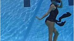 MOONWALK on HEELS 😳👠 #pool #underwater #moonwalk #heels #michaeljackson #gravity #artist #dancer #underwatervideo | kristimakusha