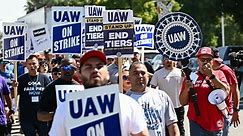 Auto workers union announces tentative agreement to end strike with Stellantis