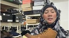 Live 28 : 👉🏻Review Men Shoes Eastland Hunting Boot Uk 7 RM 290 Last Pair Leather Semuanya Original & Baru US Branded Shoes Outlet No 2, 1st Floor, Jln Diplomatik, Presint 15, Putrajaya 👉🏻Atas 99 speedmart / depan SengHeng @ Guardian👈🏻 Waze : Kak Ton America US Branded Shoes Outlet Operation Hours : Isnin : 12.30pm-5pm Sel-Ahad : 12.30pm-5pm Jumaat : Tutup WhatsApp : https://wa.me/message/JDOMELUQF7SSA1 Website : www.kaktonamerika.com.my Terima kasih🌹 | Kak Ton Amerika U.S Branded Shoes Ou