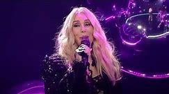 Cher - DJ Play a Christmas Song (Live on Wetten, dass...?)