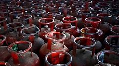 Economically weaker households switch to kerosene stoves as govt pulls back LPG subsidies