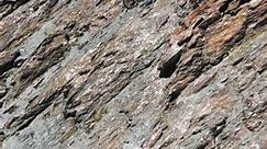 Un départ assez aérien... 👌 Le film vient de sortir sur Youtube 😉 #MTB #mtblove #mtblife #mtbenduro #enduromtb #mountainbike #met_helmets #bluegrass_eagle #lpdv #chullanka #sport #adventure #mountain #instagood #photooftheday #nature #queyras #alpes | Alexis Righetti