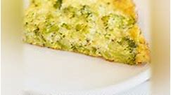 🥦 Quick & Delicious Broccoli Quiche ⁣ ⁣ INGREDIENTS⁣ 🔸 4 cups broccoli (chopped)⁣ 🔸 6 eggs⁣ 🔸 1/4 tsp Black Pepper⁣ 🔸 1/4 tsp Sea Salt⁣ 🔸 1/4 tsp nutmeg⁣ 🔸 1 1/2 cups canned coconut milk⁣ 🔸 1 tbsp Coconut Oil⁣ ⁣ INSTRUCTIONS⁣ 1️⃣ Pre-heat the oven to 425F.⁣ 2️⃣ Add inch of water to the bottom of a steamer pot, then add the steamer basket and lid on top, and boil the water over high heat.⁣ 3️⃣ Once the water is boiling, add 4 cups of chopped broccoli to the steamer basket, place the lid o