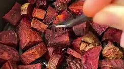 How to make the easiest roasted beets using an air fryer! 💖 I love adding roasted beets to my salads and bowls, they are packed with nutrients and flavor! This is the easiest way to prep a bunch for the week 🙌🙌 How to: - | Claire Hodgins