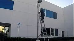 🚨 Stay safe on the job with these ladder safety tips! When working around electricity ⚡, choose fiberglass ladders to avoid electrical hazards ⚠️. And always remember to place your ladder on a stable surface 🌟, away from doors 🚪, windows 🪟, and other hazards ❌. With the proper placement and equipment, you can prevent accidents and work with confidence 👍. 📞 #safety #nsc #HealthAndSafety #TheSafetyExperts Visit https://www.safetexpert.com/post/stay-safe-and-climb-on-expert-tips-for-ladder-sa