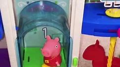 Peppa Pig Mall Playset has an actual ELEVATOR! #playset #peppapig #mall #cartoons | ToonDesk