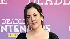 Melanie Lynskey Adds Clarity to Past Comments About Being Body-Shamed on ‘Yellowjackets’ Set: “It Was Literally One Time”