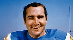 John Hadl obituary: Chargers quarterback dies at 82 – Legacy.com