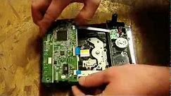 How to replace an xbox 360 disc drive - HITACHI disc drive replacement tutorial