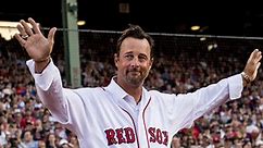 Dan Roche says Tim Wakefield was "beyond a good player and man"