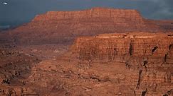 Man dies while attempting to hike the Grand Canyon
