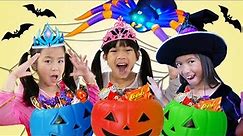 Emma Wendy and Jannie Favorite Halloween Trick or Treat Stories for Kids