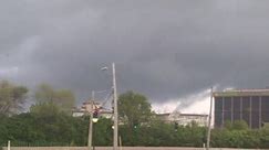 US: Sirens Go Off Amid Tornado-Spawning Storms In Kentucky