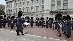 Buckingham palace grooves to Blackpink's 'Ddu-Du, Ddu-Du'