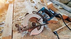 The Best Worm Drive Circular Saws in 2024 - Woodsmith Reviews
