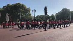 Changing Guard: Buckingham Palace
