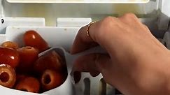 Making coffee ice #icemaker #iceaddict #icecubes #kitchengadgets #icemachine #asmr #icetok #satisfying #tiktokmademebuyit #satisfyingvideo #asmrvideo