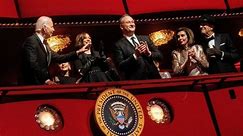 Paul Pelosi attends Kennedy Center Honors in first public appearance since home attack - video Dailymotion