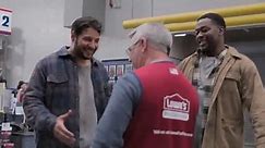 Lowe's Holiday Savings TV Spot, 'The Time is Right: Cardholders'