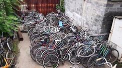 In Ukraine's south, bicycles wait for their owners' return - video Dailymotion