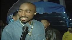 1995-11-02 – 2Pac attends the Soul Train Hall Of Fame Awards