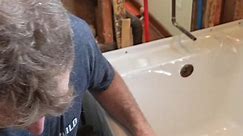 How to install a tub drain assembly DIY 🤩🤩🔥🔥 #diy #plumbing #bathroomdesign #homeimprovement #bathroomremodelingteacher #realestate #howto # | Bathroom Remodeling Teacher