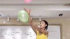 What is the principle of a balloon being broken in the air? Do you know anything? Please express your opinions#Reels #Beauty #Daily #reelsfb #reelsvideo #reelsvirtual #reelsInstagram #fbreels #Martial Arts #Reels2024 | 拳馆老板娘