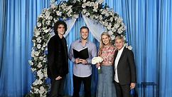 Howard Stern and wife Beth renew their vows during surprise wedding on ‘Ellen’