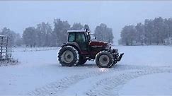 Köp Traktor New Holland G210 4WD på Klaravik.se