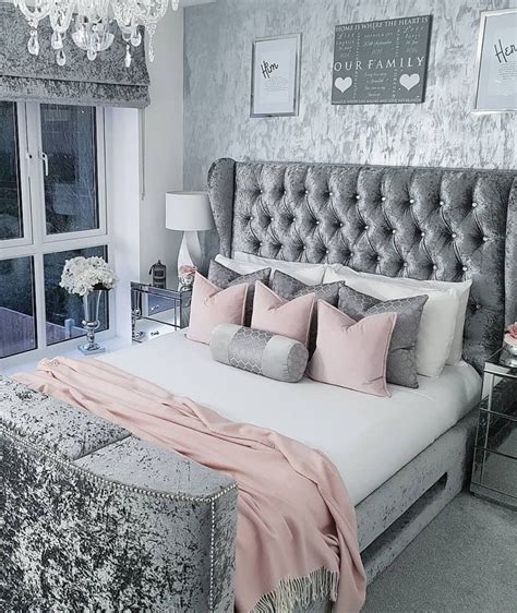 Adult Pink and Grey Bedroom Ideas