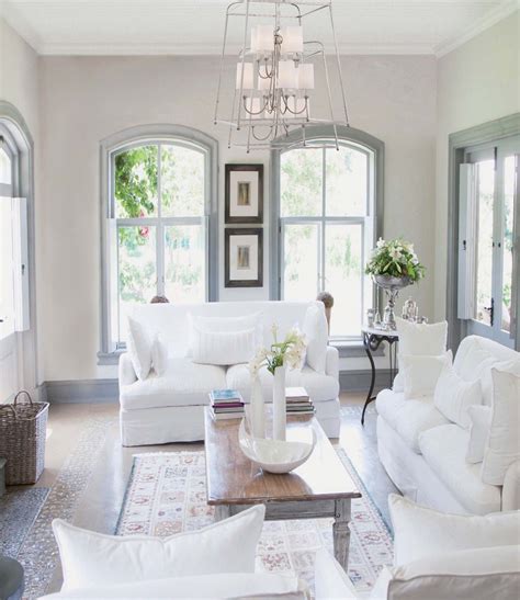 All White Living Room Decorating Ideas