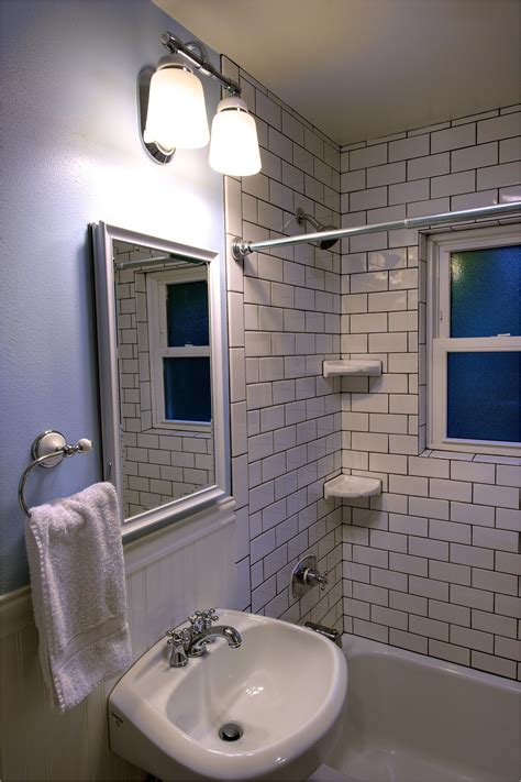 Bath Remodels Small Bathrooms