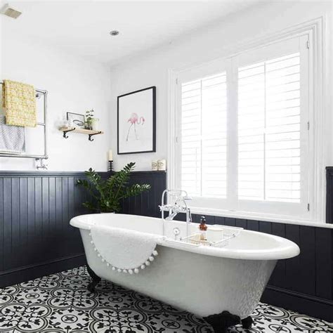 Bathroom Wall Ideas with Paneling