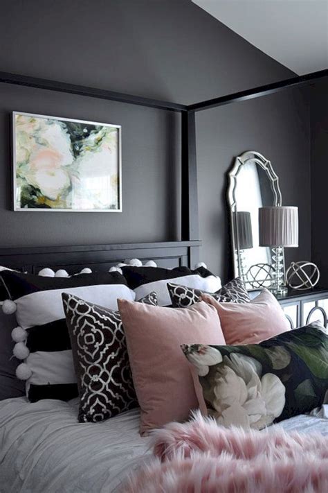 Bedroom Design with Black Furniture