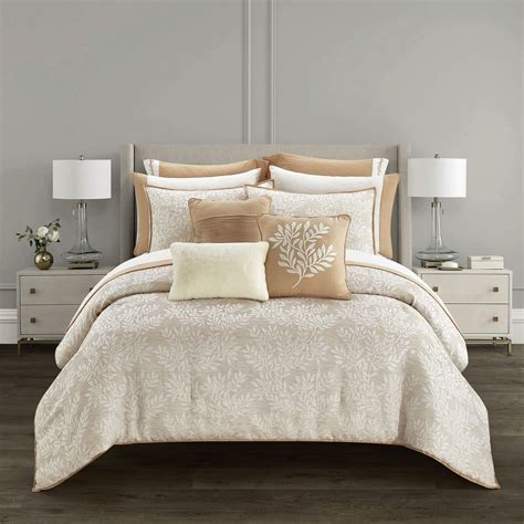 Better Homes and Gardens Bedding