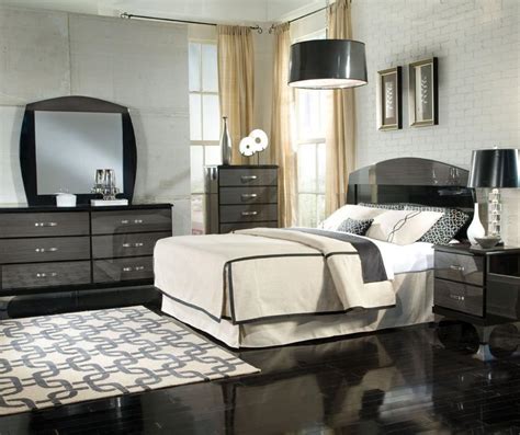 Black and Grey Bedroom Furniture
