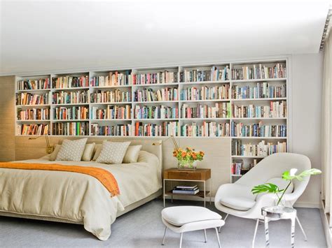 Bookcase Bedroom Decorating Ideas