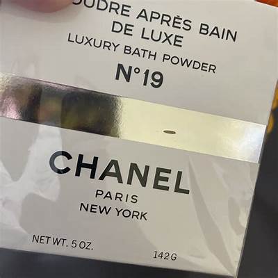 CHANEL NO.19 LUXURY After Bath Body Powder Poudre Aprés Bain De Luxe Sealed  $149.68 - PicClick