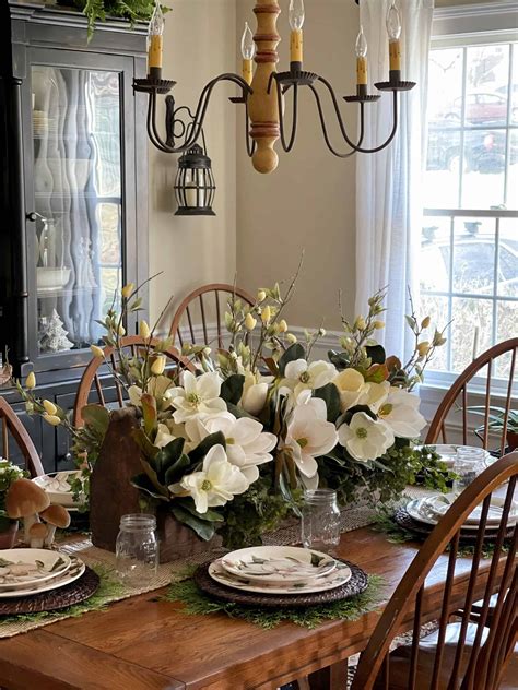 Centerpiece for Dining Room Table Ideas