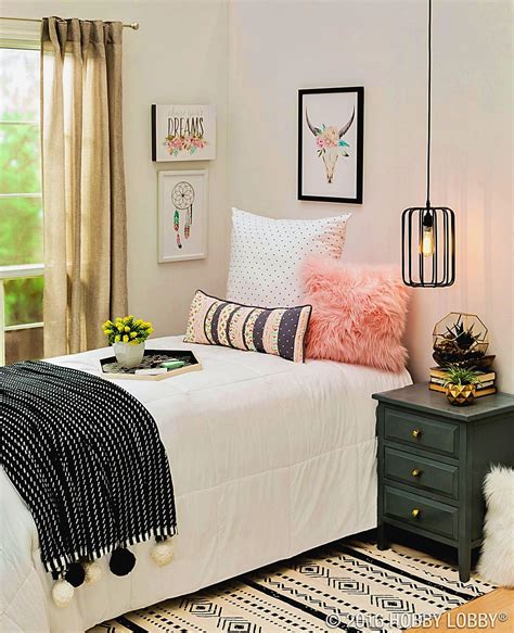 Cheap Bedroom Ideas for Teenage Girls