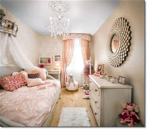 Chic Teenage Girl Bedroom