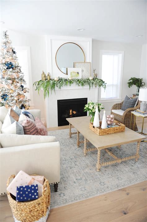 Christmas Decorating Living Room